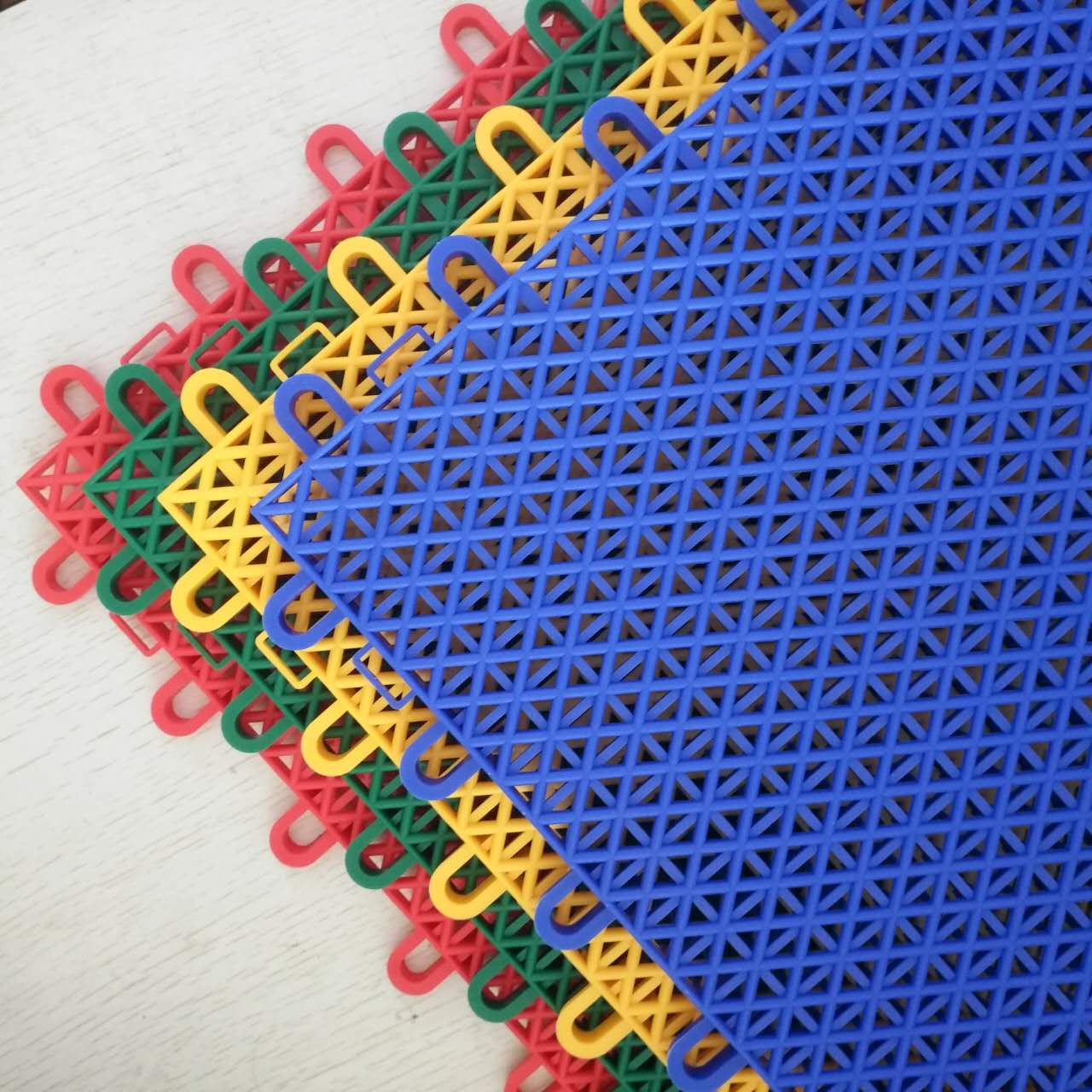 懸浮式拼裝地板選購誤區,你的地板選對了嗎