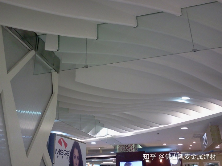 廣告門頭效果圖片大全_門頭設(shè)計效果_pvc門頭效果圖