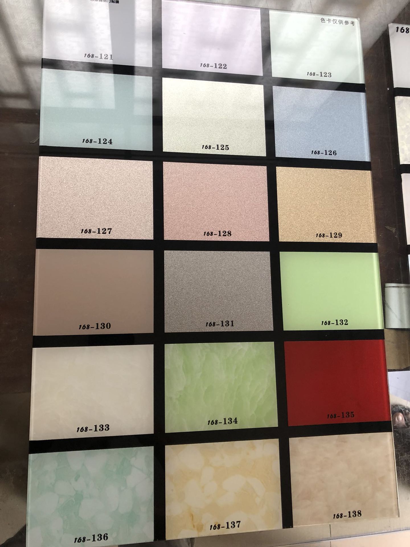 碳鋼櫥柜門好還是晶鋼櫥柜好_晶鋼門和吸塑門那種好_晶鋼門和亞克力哪個(gè)好