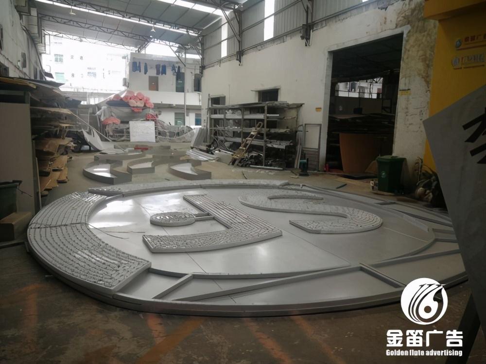 led燈制作材料_led發(fā)光字制作材料有哪些_制作led燈的關(guān)鍵材料是什么