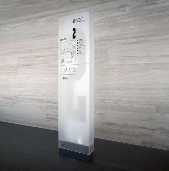 外露發(fā)光字體和亞克力子體那種比較好_亞克力板字體圖片_亞克力燈箱板價格