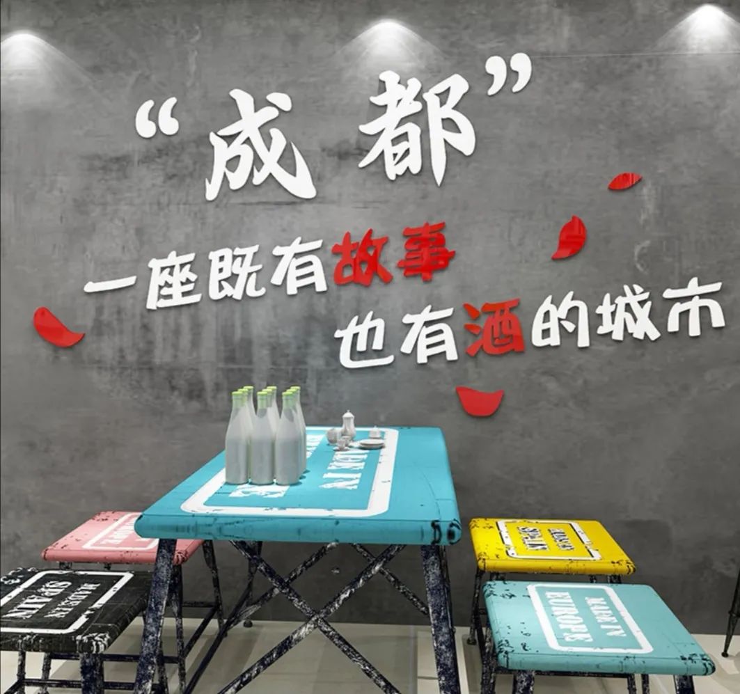 亞克力材質(zhì)的優(yōu)點(diǎn)_亞克力浴缸是什么材質(zhì)_亞克力字是什么材質(zhì)