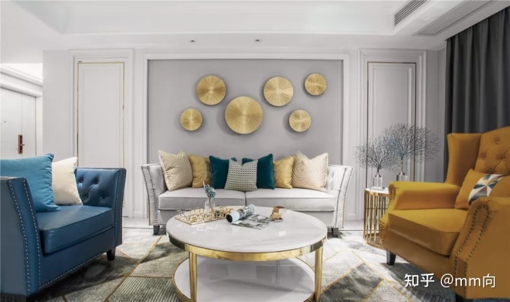 家裝形象墻_電視形象墻效果圖家裝_家裝設(shè)計師形象照片